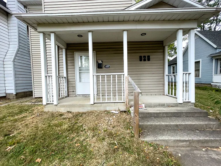 830 W North St. (Whim & Proper LLC) — Photo 2