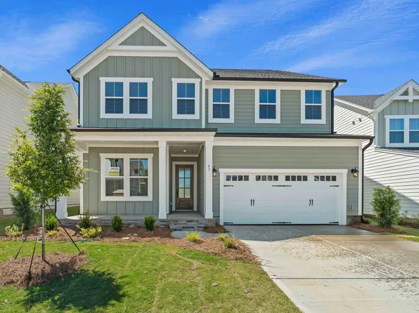 63 Daybreak Way, Fuquay Varina, NC 27526