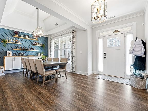 4th image of 7635 Chestnut Hill Rd