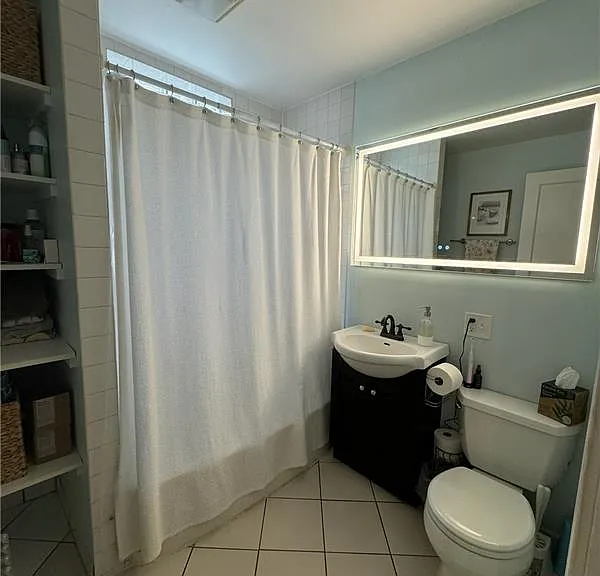 4418 N Artesian Ave #2 — Photo 16