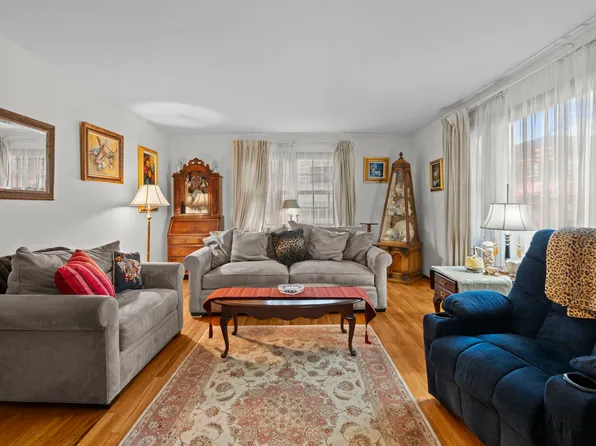 76 Jefferson Street image 7 of 36