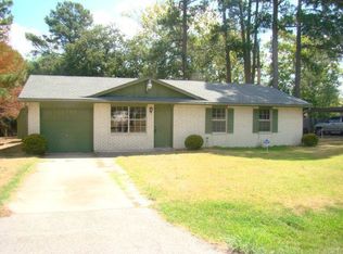 104 Hemlock Rd, Lufkin, TX 75901