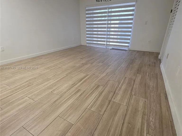 15711 SW 137th Ave #101 — Photo 13