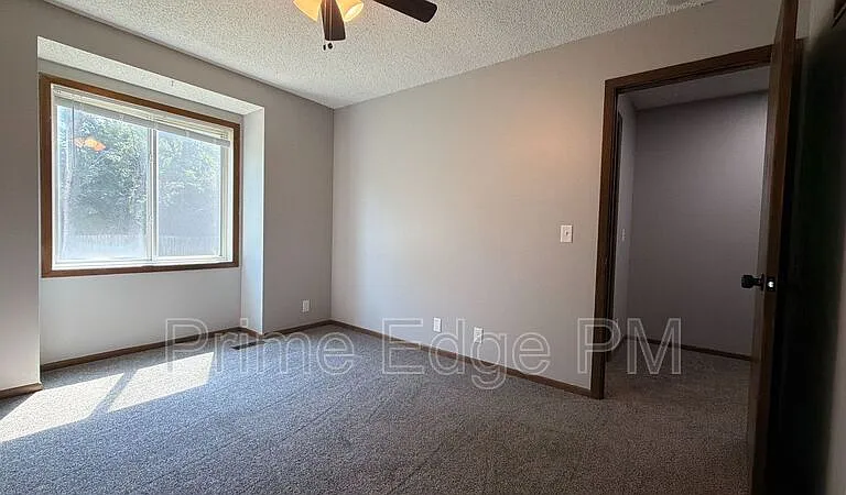 6235 Holdrege St #A-1 — Photo 26