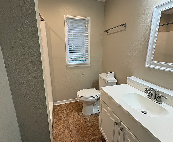 157 Jims Dr — Photo 14