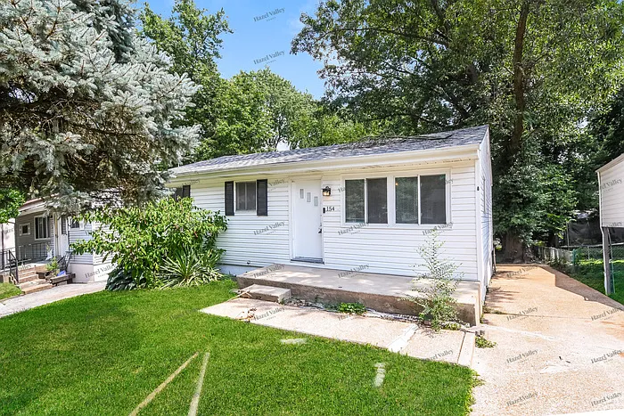 154 Elbring Dr — Photo 4