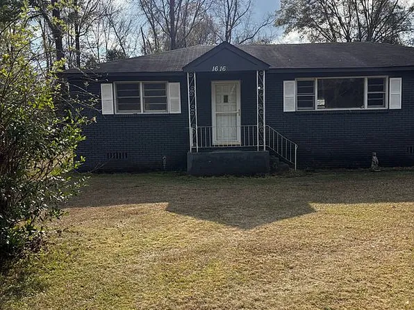 1616 Mathis Cir, Macon, GA 31206