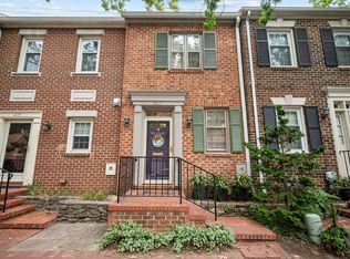 217 Oronoco St, Alexandria, VA 22314