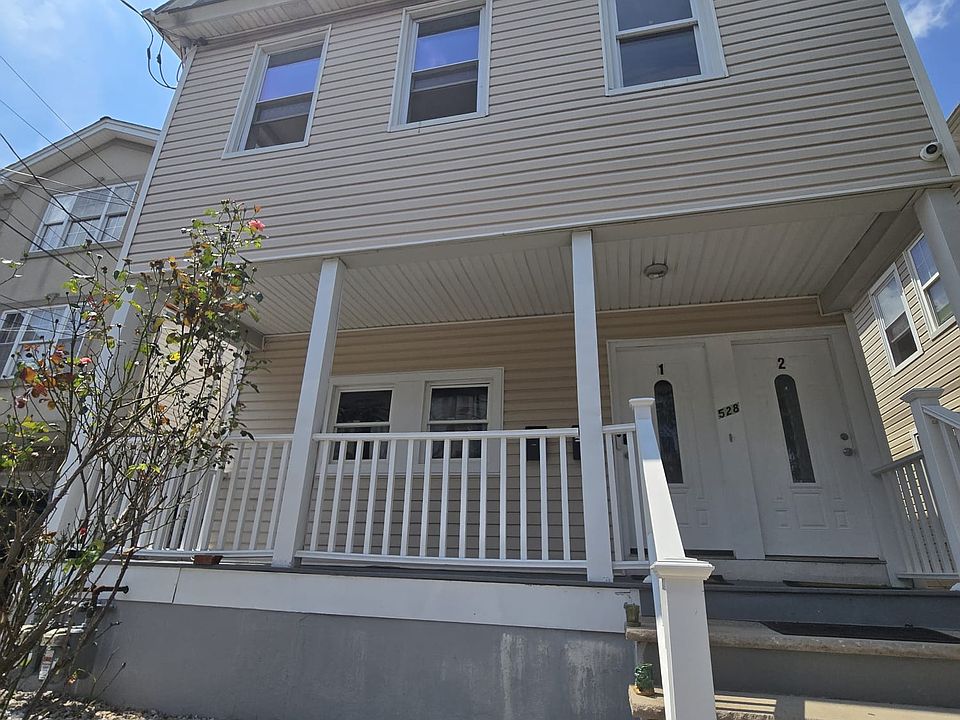 1st image of 528 Magnolia Ave Floor 2