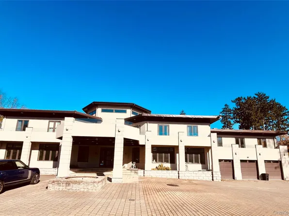 25 Shelter Rock Road, Manhasset, NY 11030