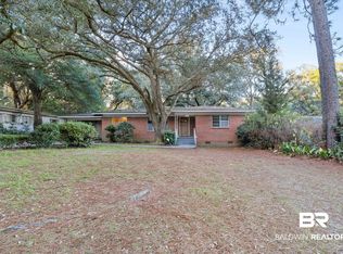 3858 Hillcrest Ln, Mobile, AL 36693