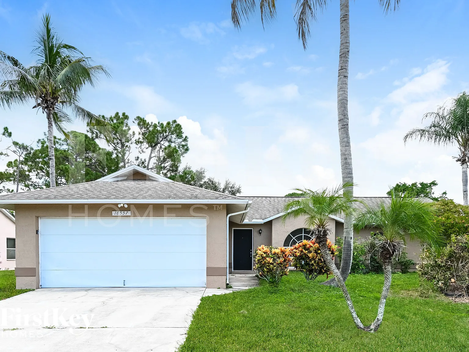3 bed, 2.0 bath, 1361 sqft, $2,155 — Photo 1