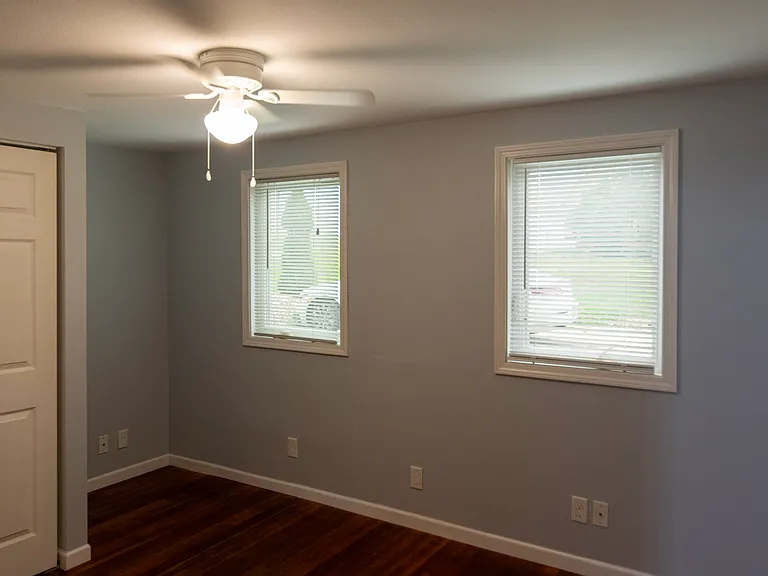 10648 E Traverse Hwy — Photo 18