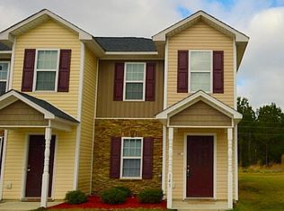143 Glen Cannon Dr, Jacksonville, NC 28546