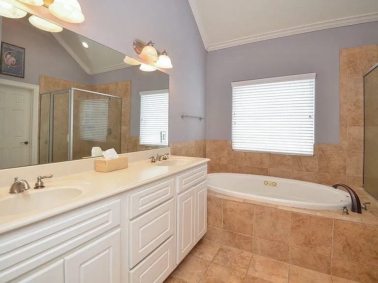 4609 Floyd St #B — Photo 25