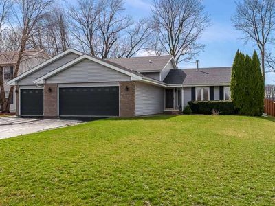 10542 Meadowsweet Ln, Roscoe, IL, 61073
