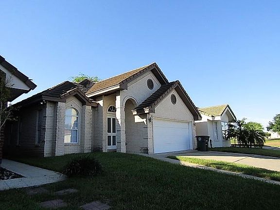 2nd image of 806 Cimarron Dr