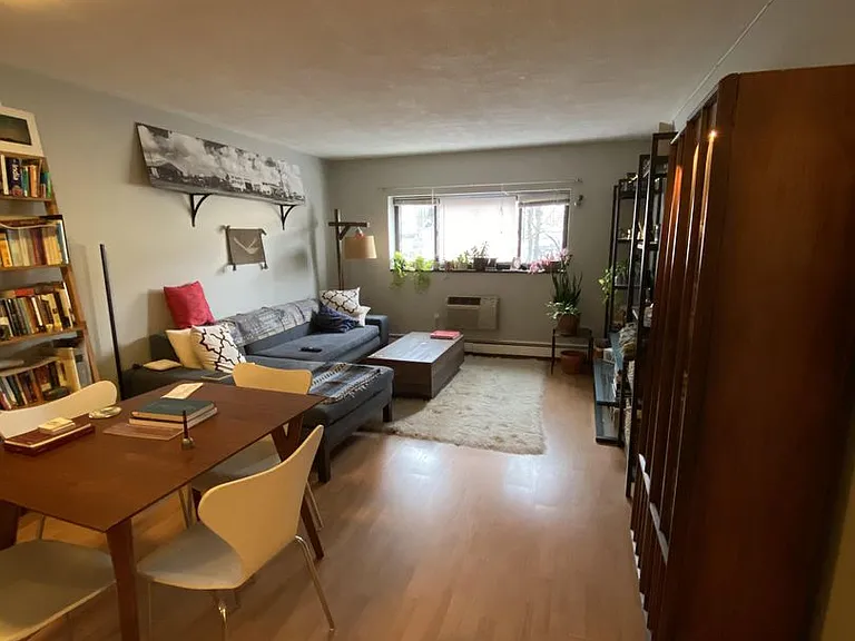 15 Walbridge St #34 — Photo 3