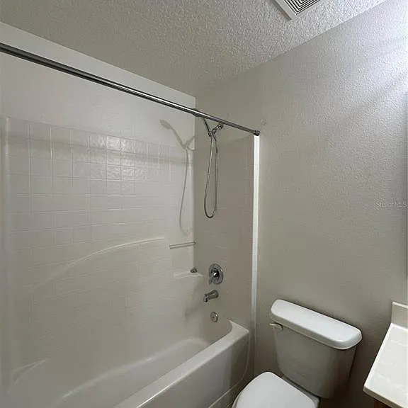 5539 Sycamore Canyon Dr — Photo 32