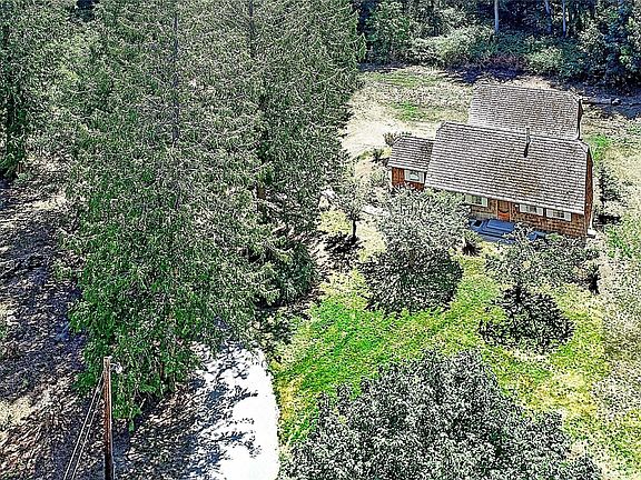 2nd image of 378 Forest Glen Lane