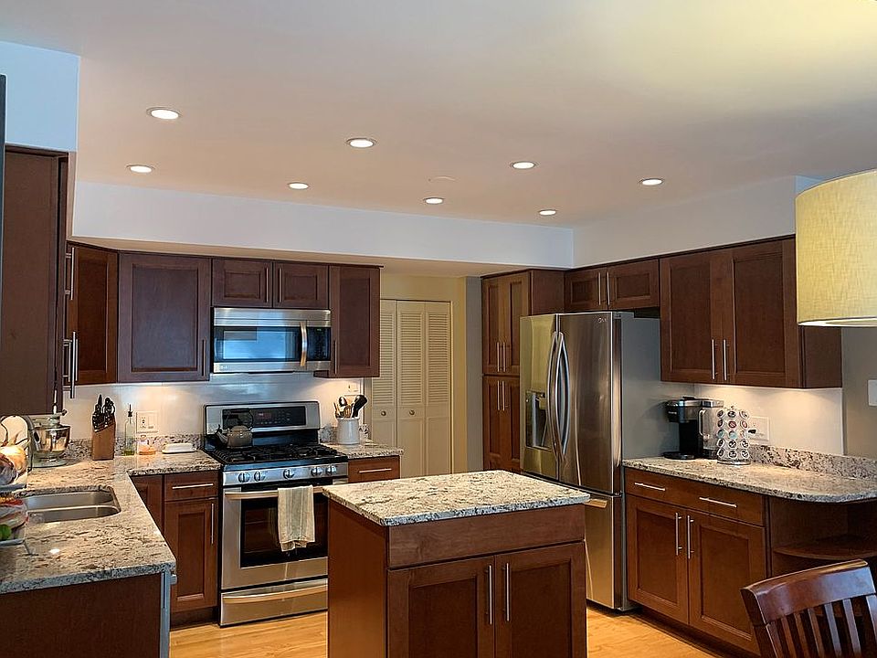 1st image of 6801 N Ozark Ave APT 1F