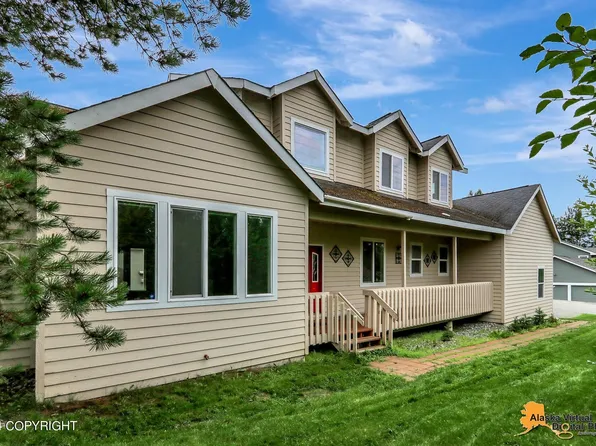 11141 June Agnes Cir, Eagle River, AK 99577
