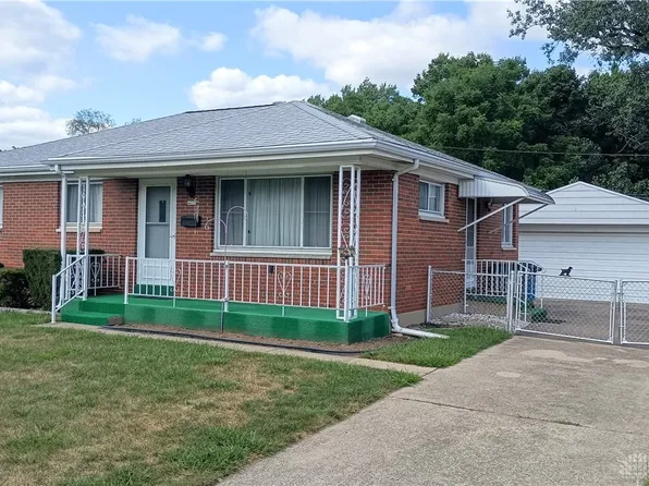 4611 Amesborough Rd, Dayton, OH 45420