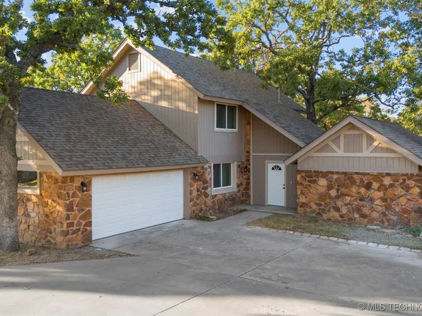 2406 Foliage Dr, Ada, OK 74820