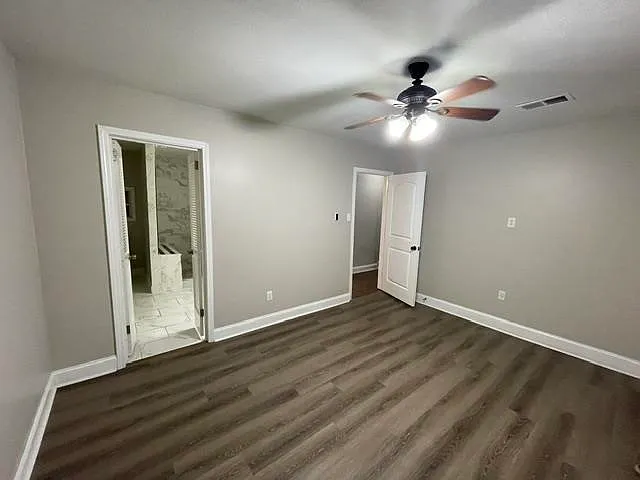 908 Baltic St — Photo 10