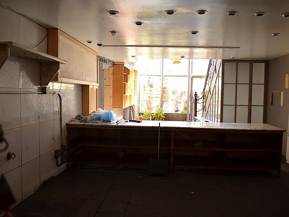 4th image of 111 Montague St Ste 1