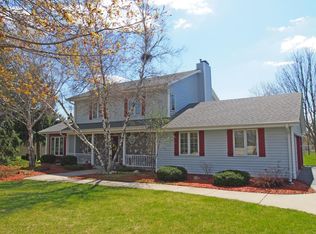 467 Herford Dr, Wales, WI 53183