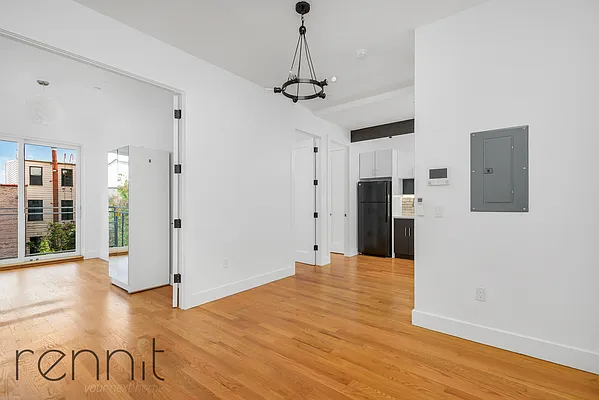 Rented by Rennit Inc. | media 15