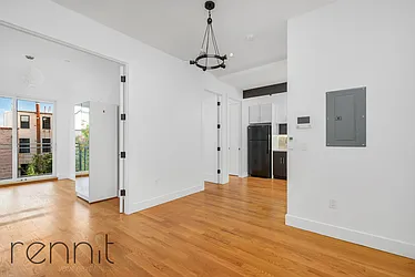 Rented by Rennit Inc.