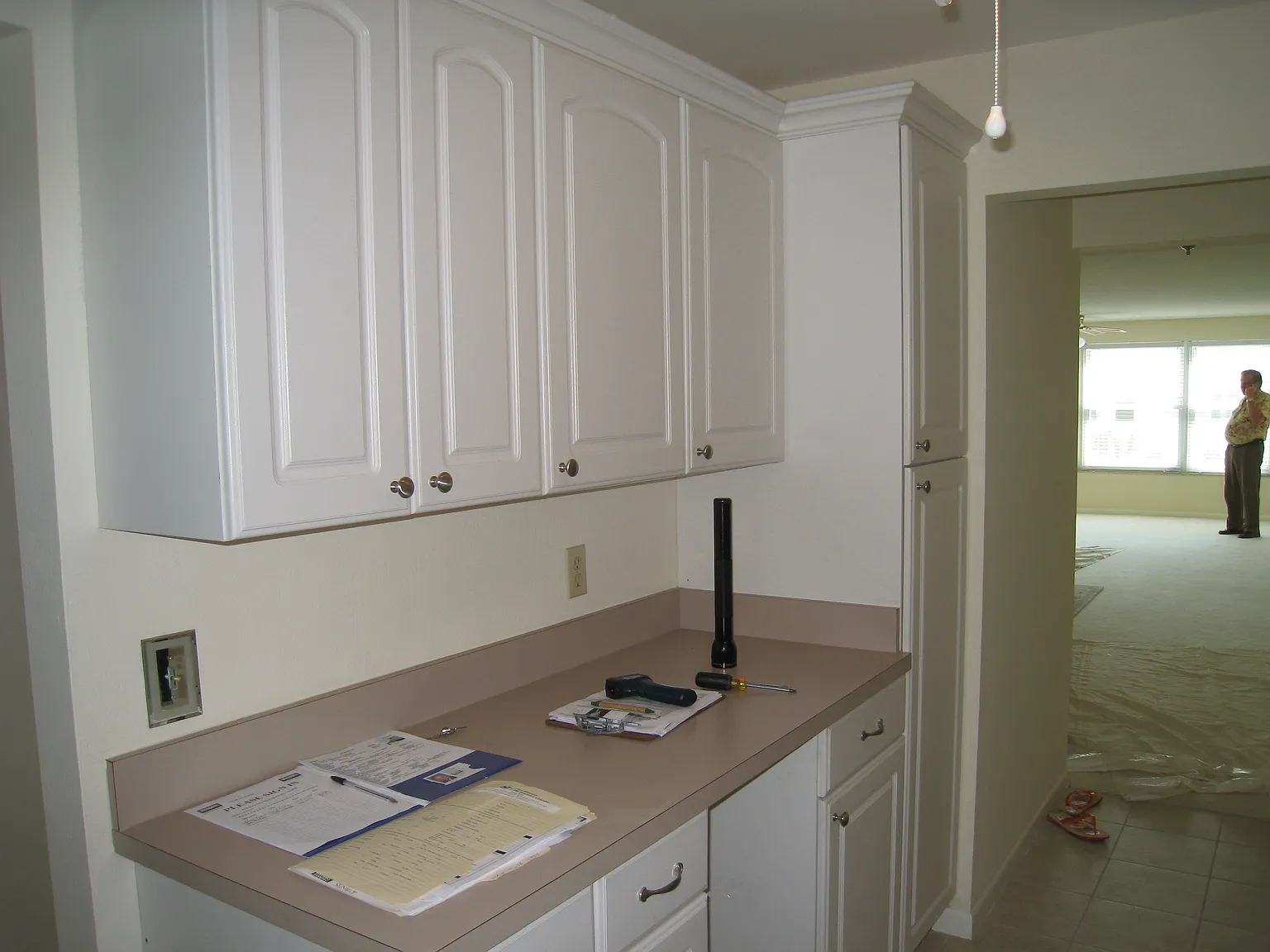 1 bed, 1.5 bath, 1050 sqft, $1,600 — Photo 2