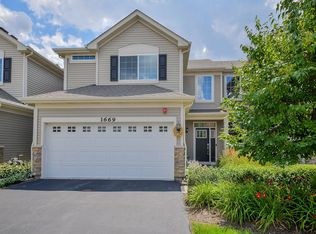 1669 Kraft Ave #1669, Batavia, IL 60510