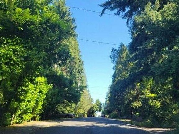 4th image of 11704 40th Ave NE