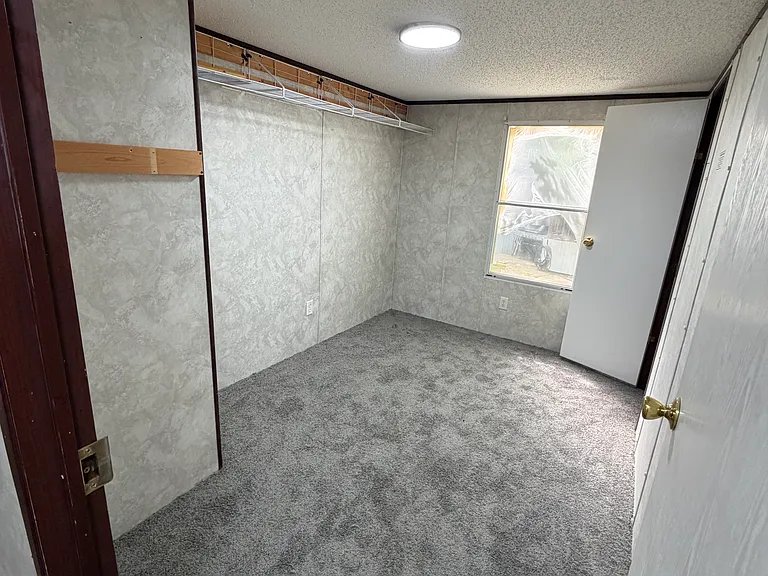 9500 S Heights Rd #109 — Photo 3