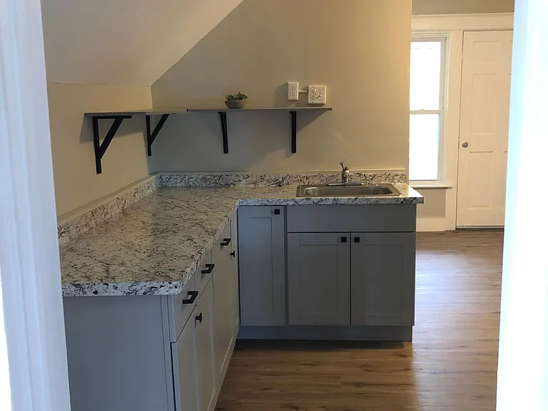 69 Burlington Ave #3 — Photo 5