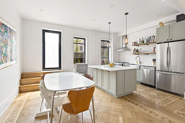 Rented by Compass | media 2