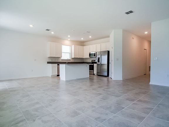 5th image of 786 Citrus Reserve Blvd