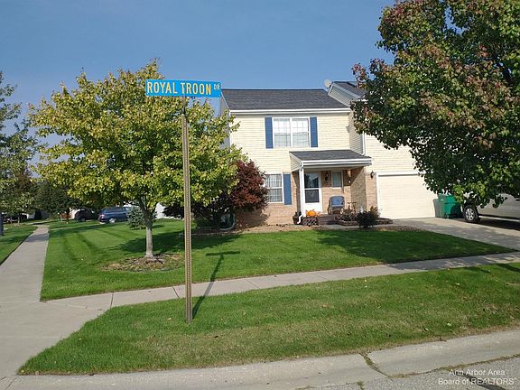 2nd image of 7097 Royal Troon Dr