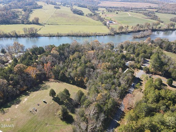 4th image of 3531 Curtis Rd