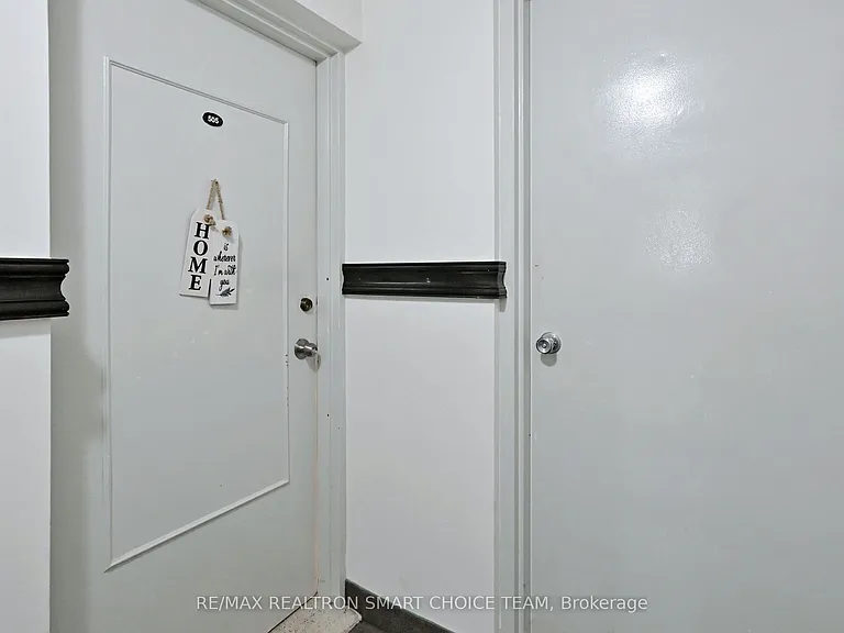 895 Kennedy Rd #505 — Photo 31