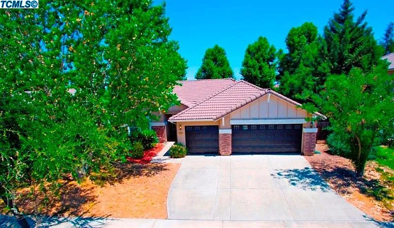 3620 N Vickie Ct photo 1