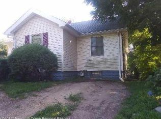 399 Amboy Rd, Keyport, NJ 07735