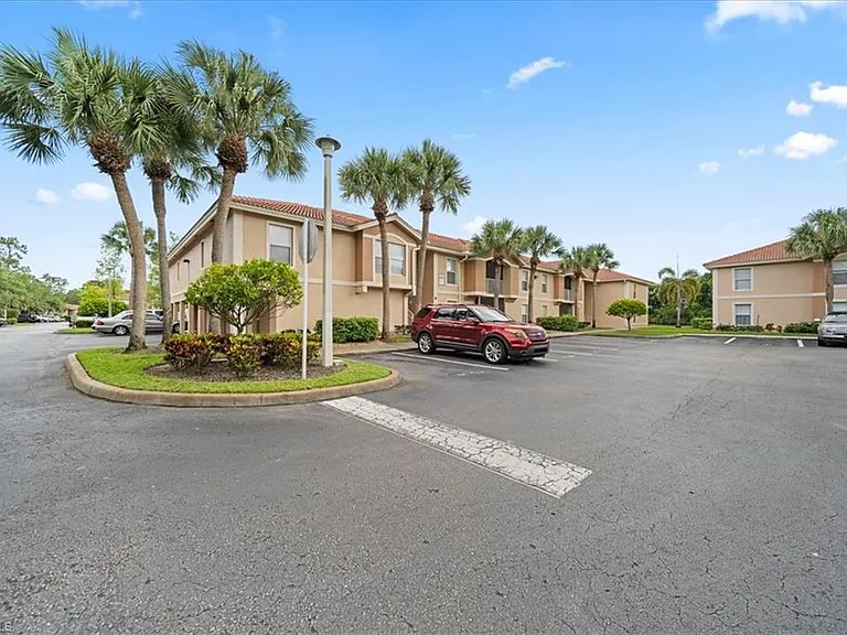 8235 Ibis Club Dr #309 — Photo 29