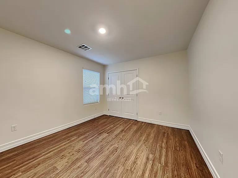 5808 Petronius St — Photo 18