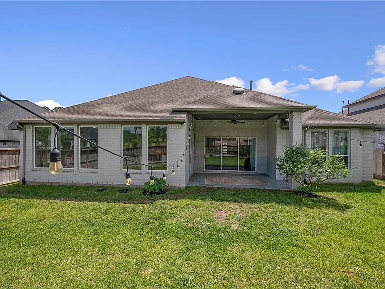 622 Platinum Stone Ln — Photo 35