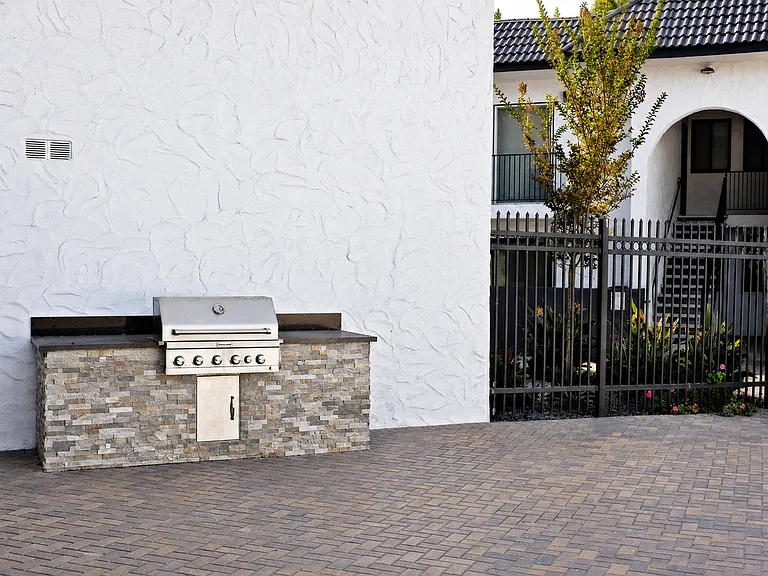 Westgate Apartments in Linda Vista — Photo 7