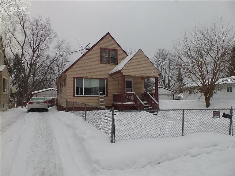 1st image of 54 E Yale Ave